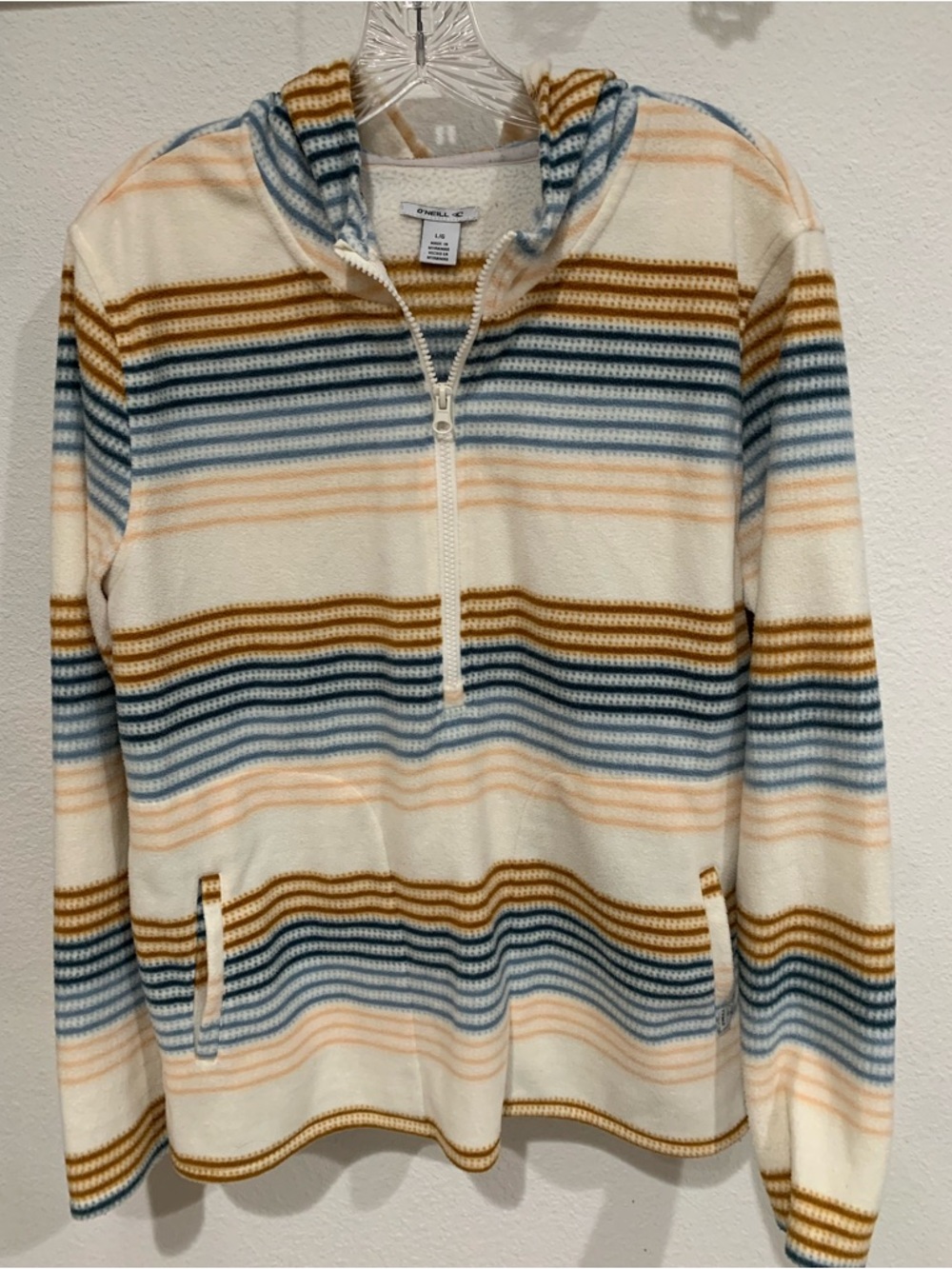 Women’s O'Neill Julia Cream Striped Half-Zip Hoodie Pullover Beach Casual, L